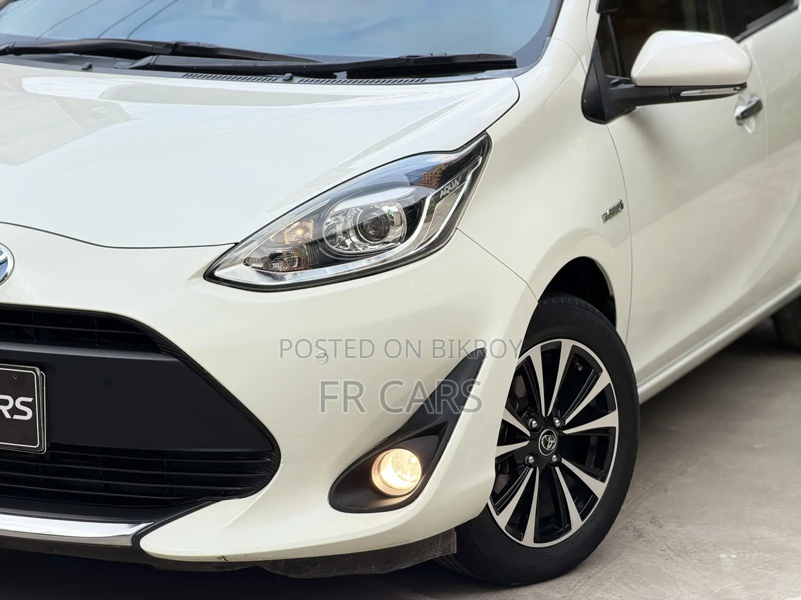 Toyota Aqua 2020 Pearl