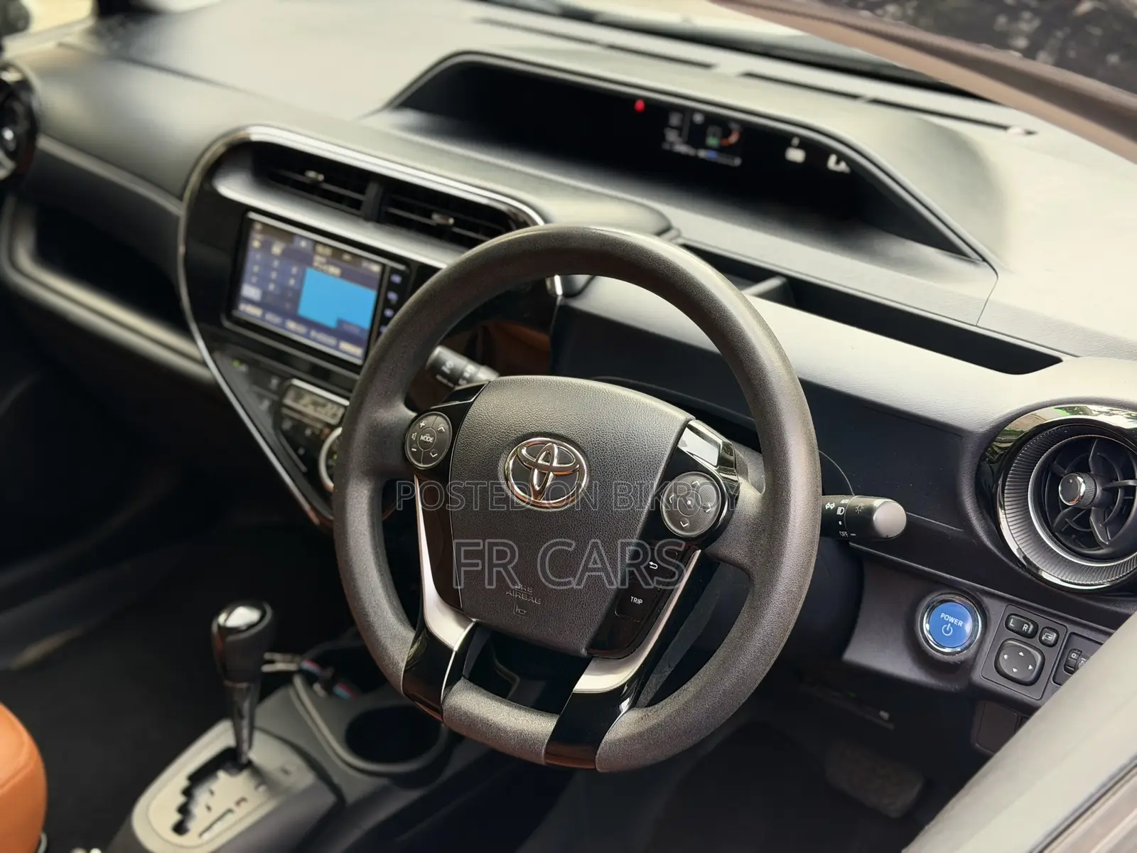 Toyota Aqua 2020 Pearl