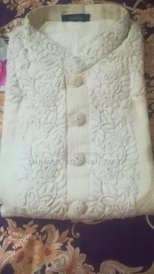 Men's Ivory Embroidered Punjabi