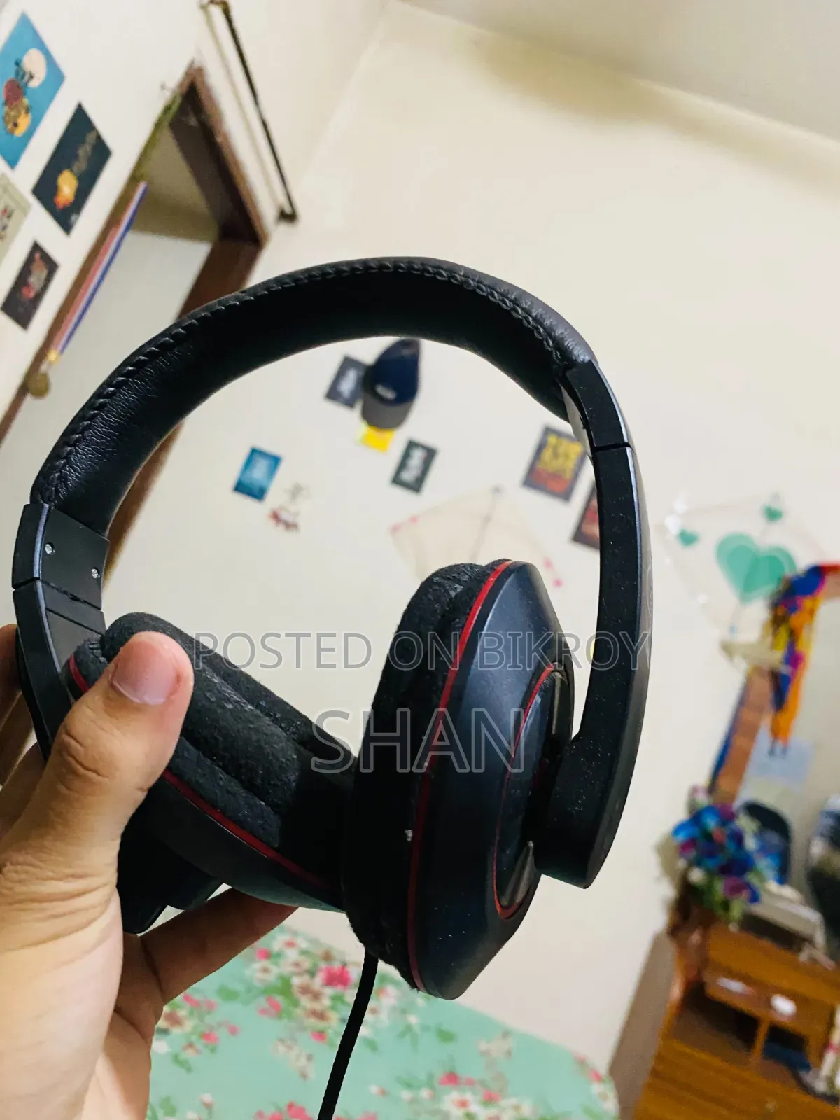 হেডফোন
