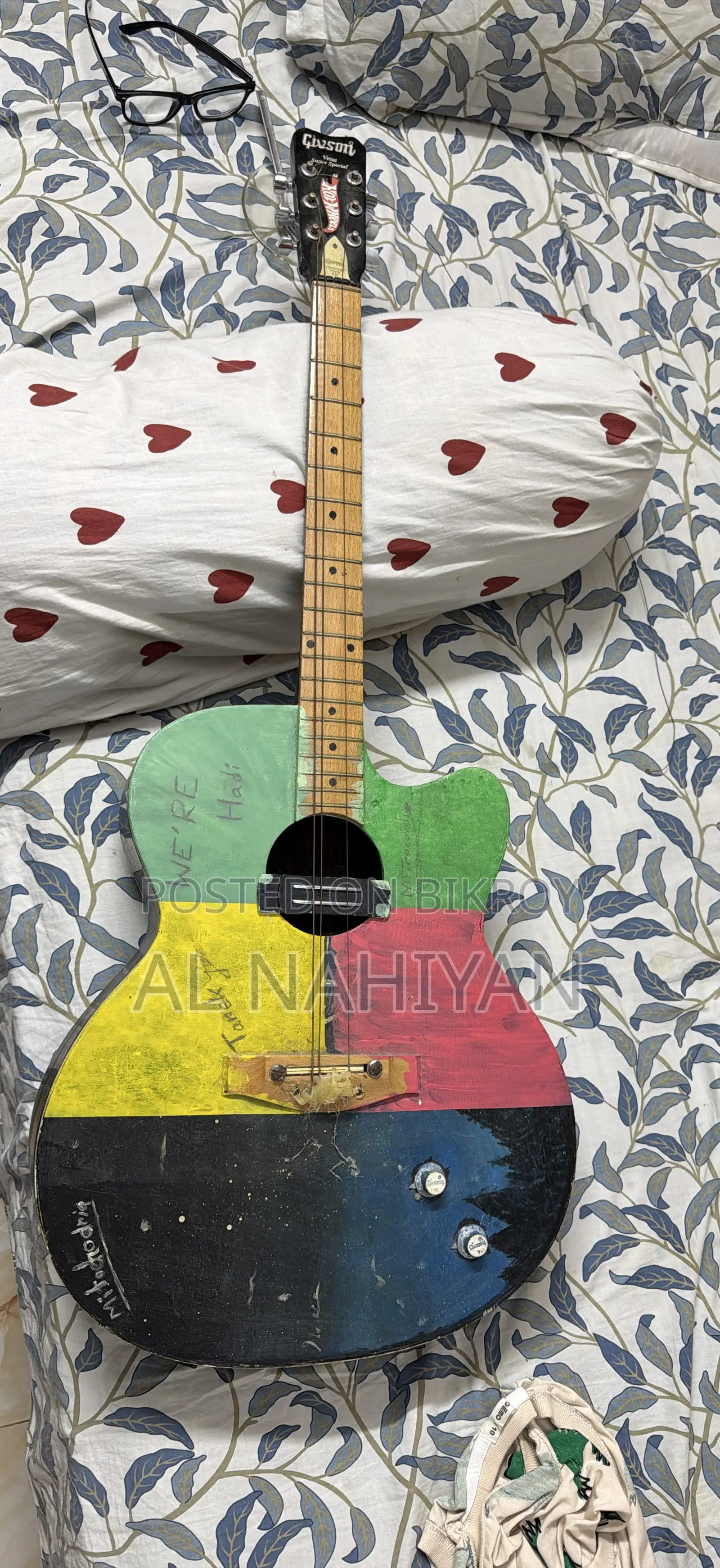 গিটার বিক্রির জন্য