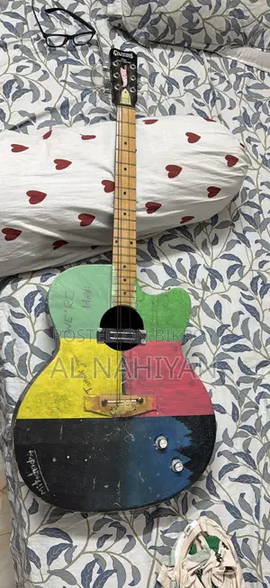 গিটার বিক্রির জন্য