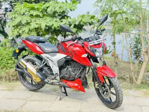 TVS Apache 160 4V 2019 Red