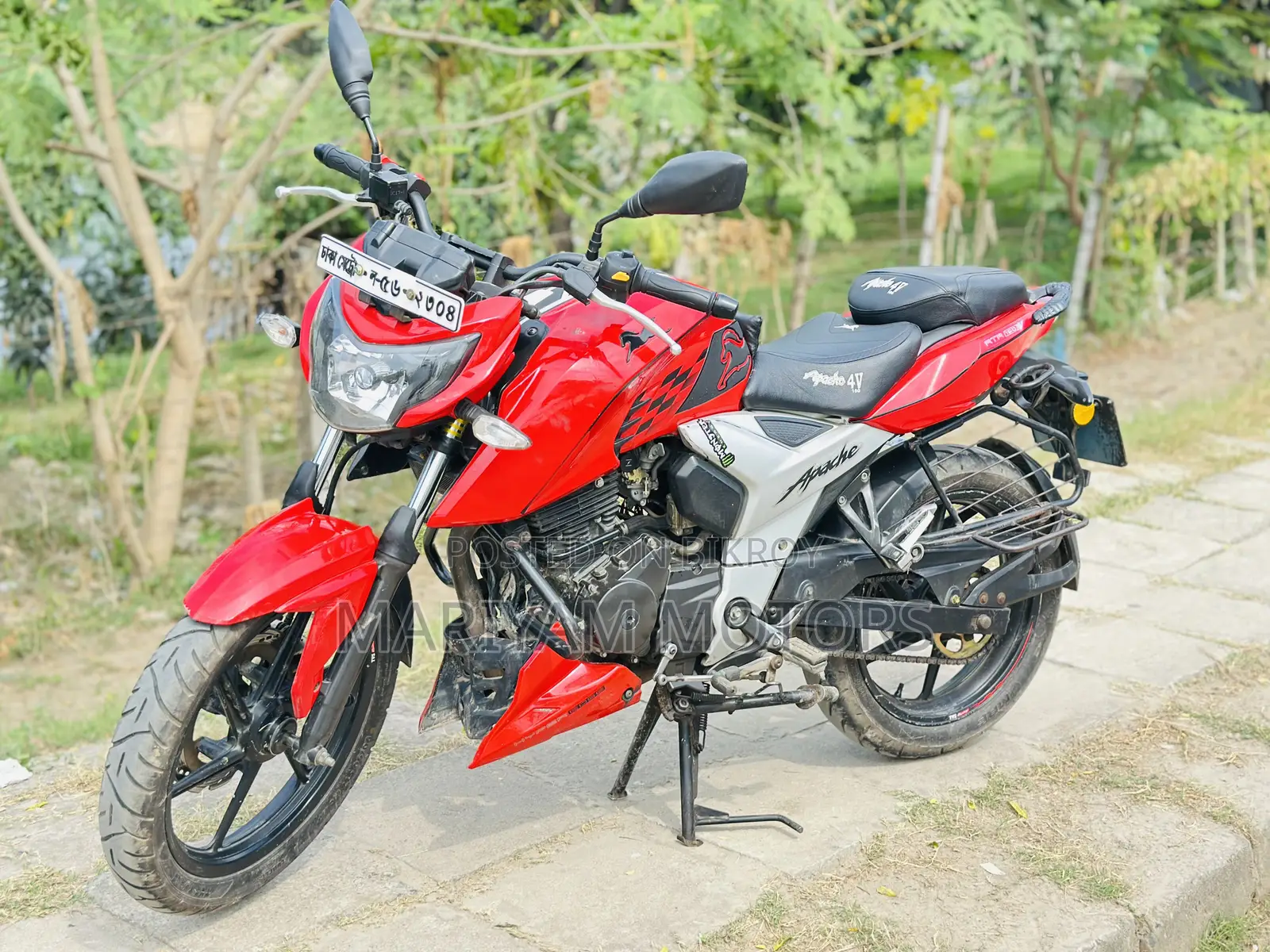TVS Apache 160 4V 2019 Red