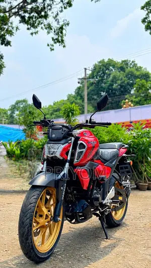 Yamaha FZS V4 2025 Red