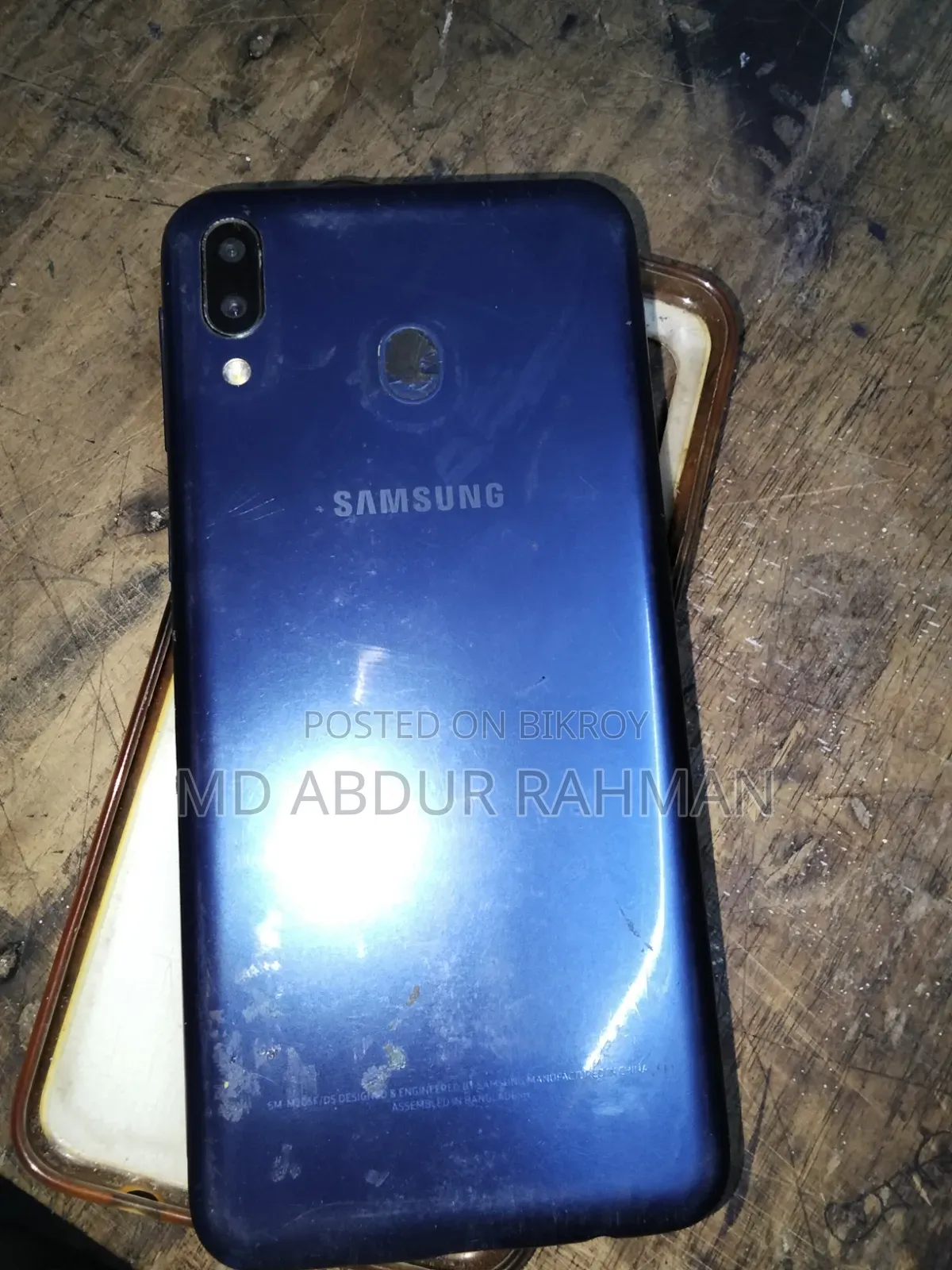 Samsung Galaxy M20 64 GB Purple