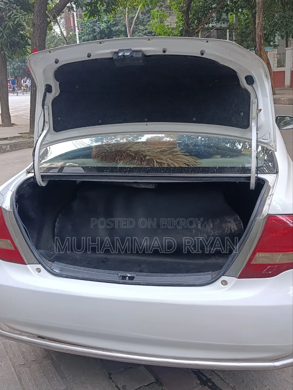 Toyota Axio 1.5 G Two-Wheel Drive 2012 White