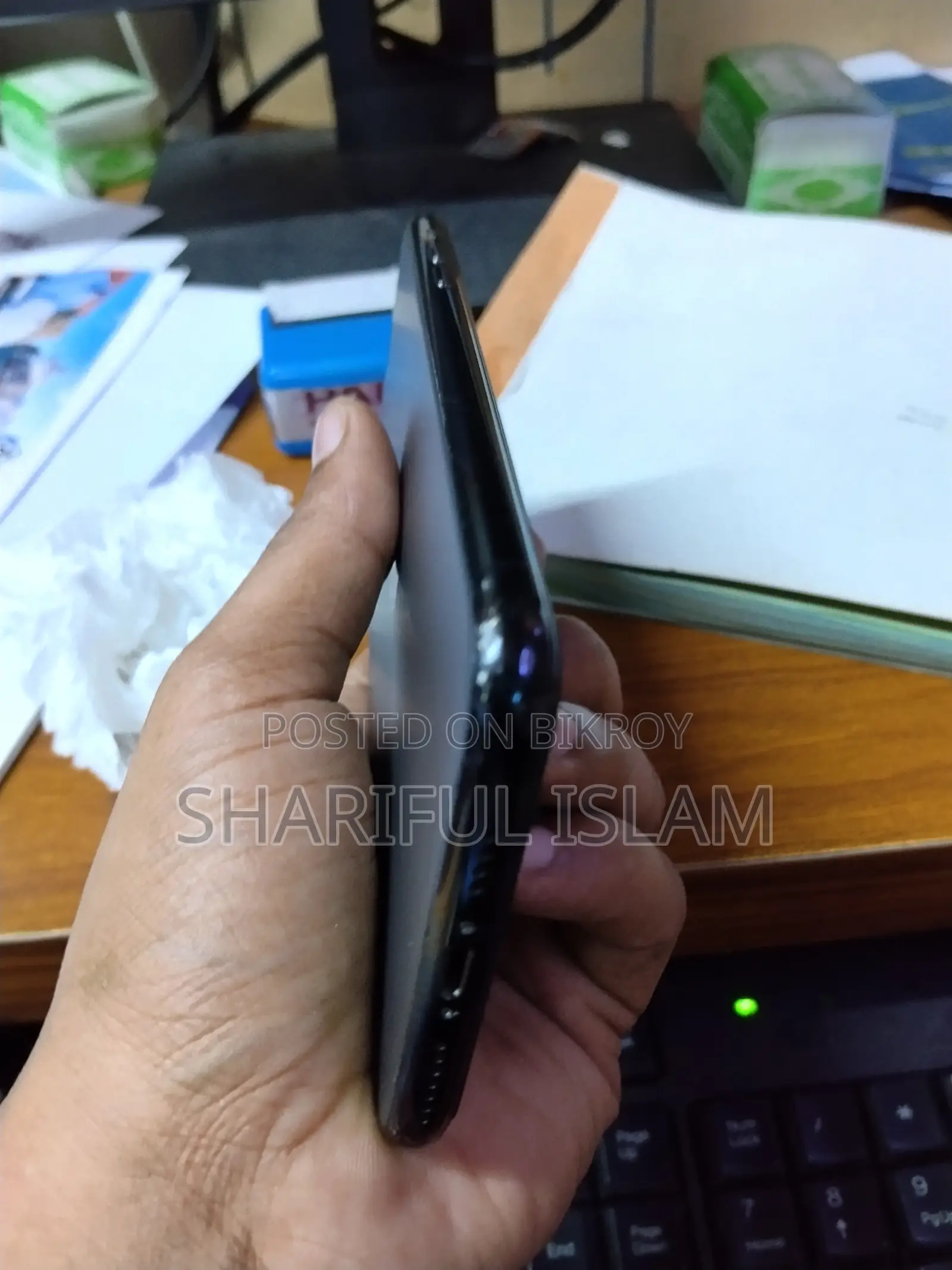 অ্যাপল আইফোন ১১ প্রো ম্যাক্স ৬৪ জিবি ব্ল্যাক