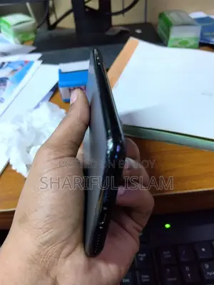 অ্যাপল আইফোন ১১ প্রো ম্যাক্স ৬৪ জিবি ব্ল্যাক