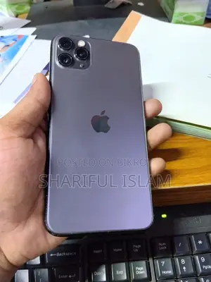 অ্যাপল আইফোন ১১ প্রো ম্যাক্স ৬৪ জিবি ব্ল্যাক