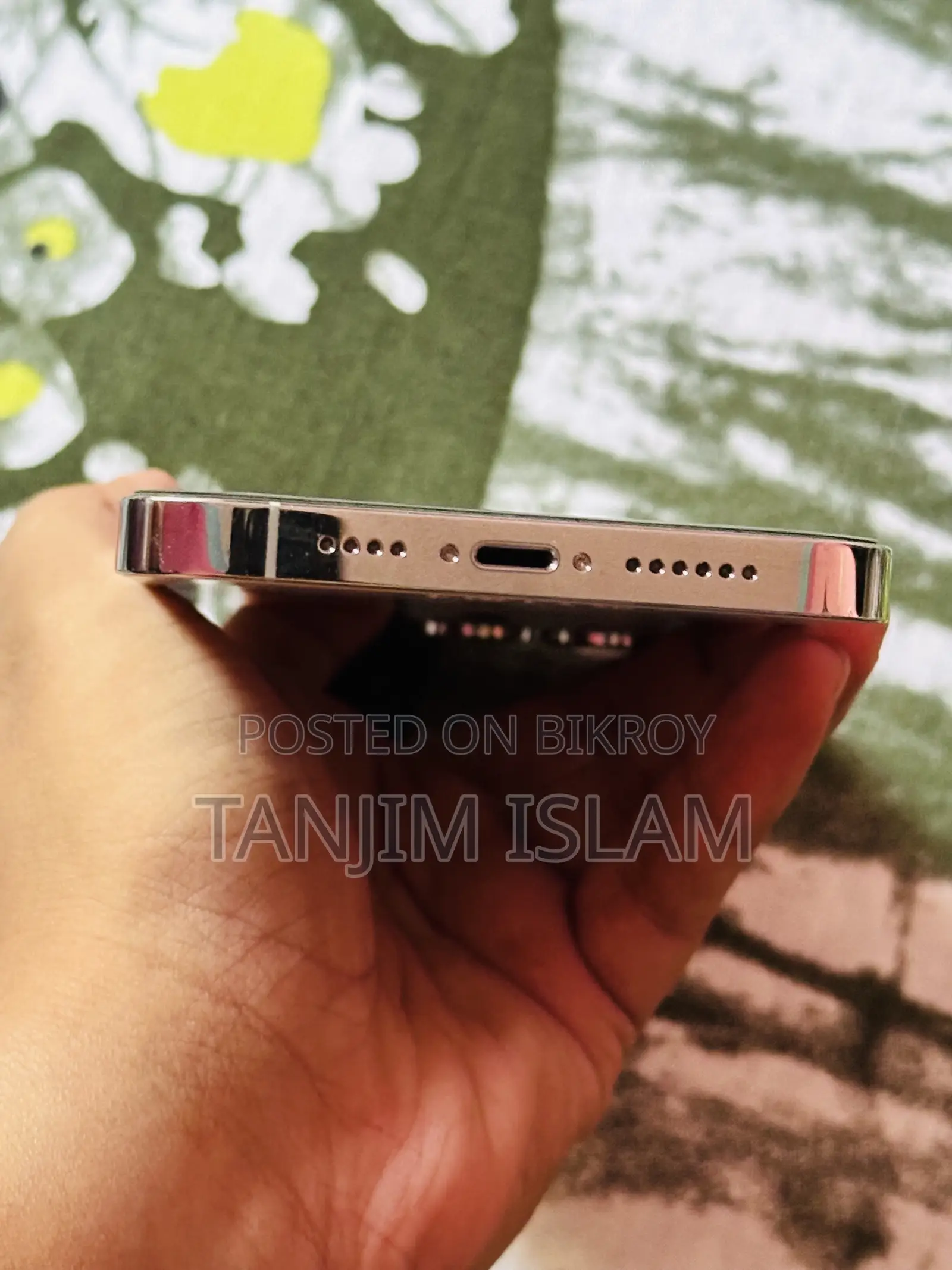 অ্যাপল আইফোন ১৪ প্রো ম্যাক্স ২৫৬ জিবি সাদা