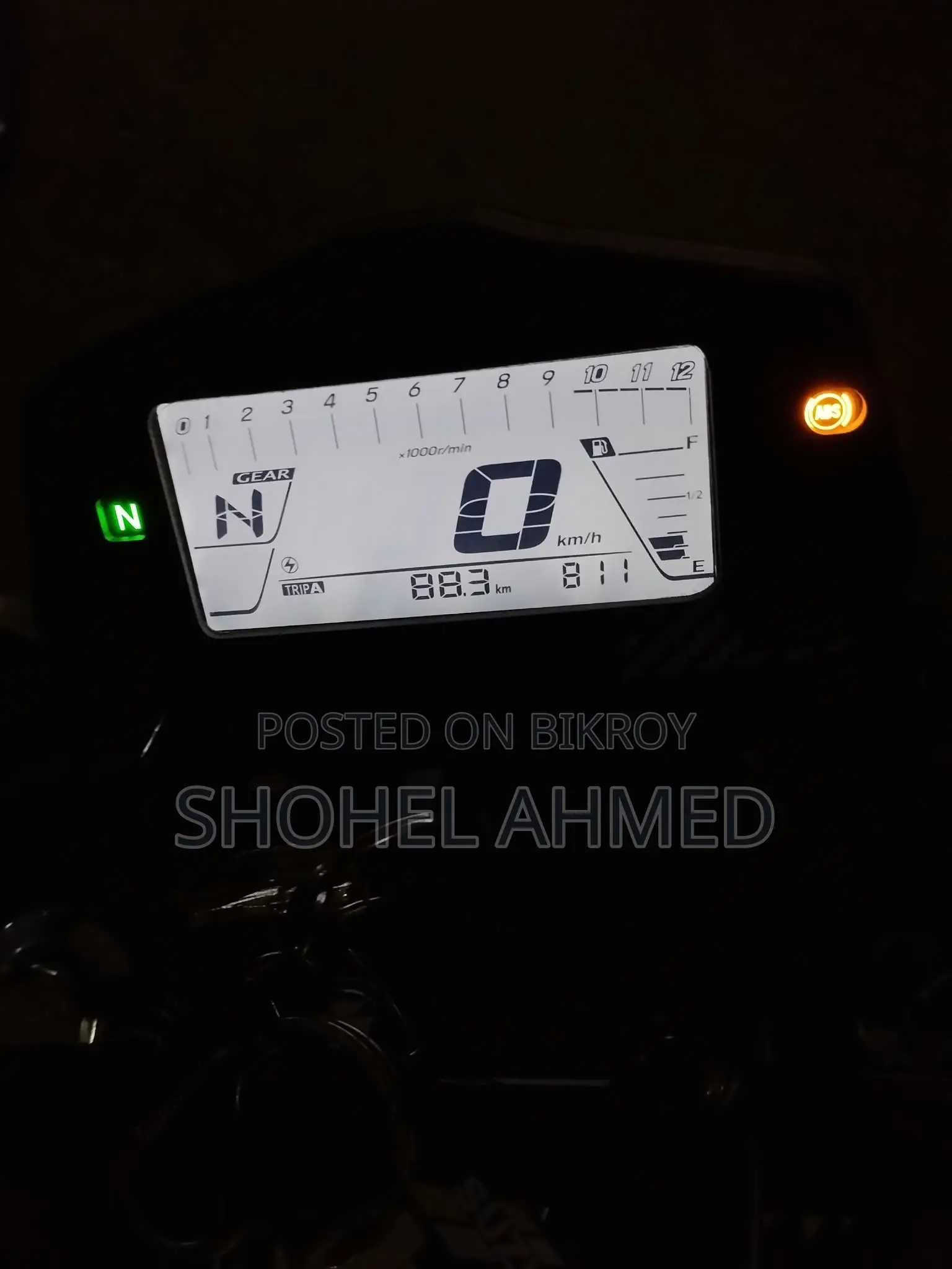 নতুন সুজুকি জিক্সার ২০২৬ কালো