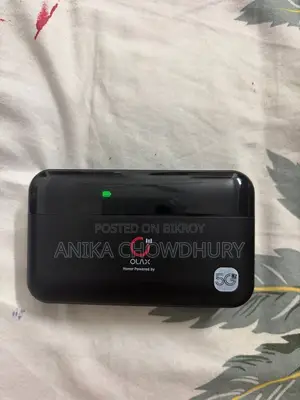 ওলাক্স পকেট রাউটার প্লাস পাওয়ার ব্যাংক