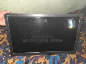 24" Inch TV Television