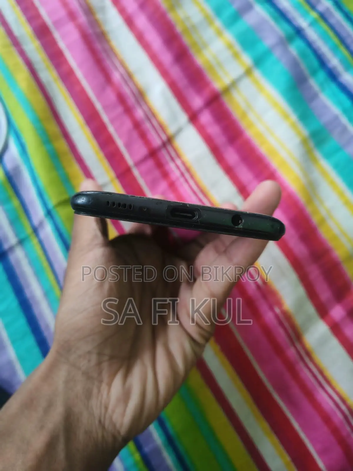 Samsung Galaxy A50 64 GB