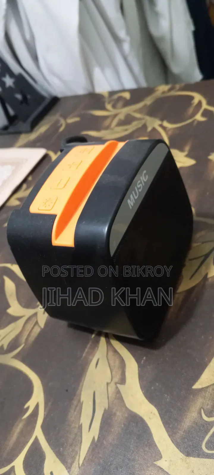 A small size sound box