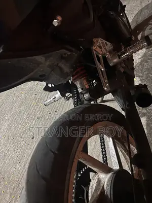 বাজাজ পালসার ১৮০ ২০১৯ কালো
