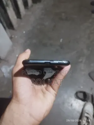 স্যামসাং গ্যালাক্সি এ১১ ৩২ জিবি কালো