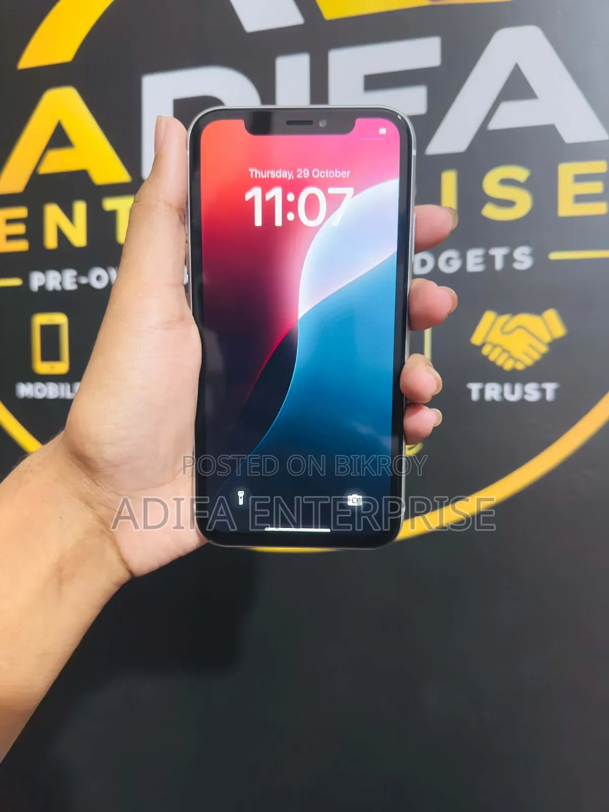 Apple iPhone XR 128 GB White