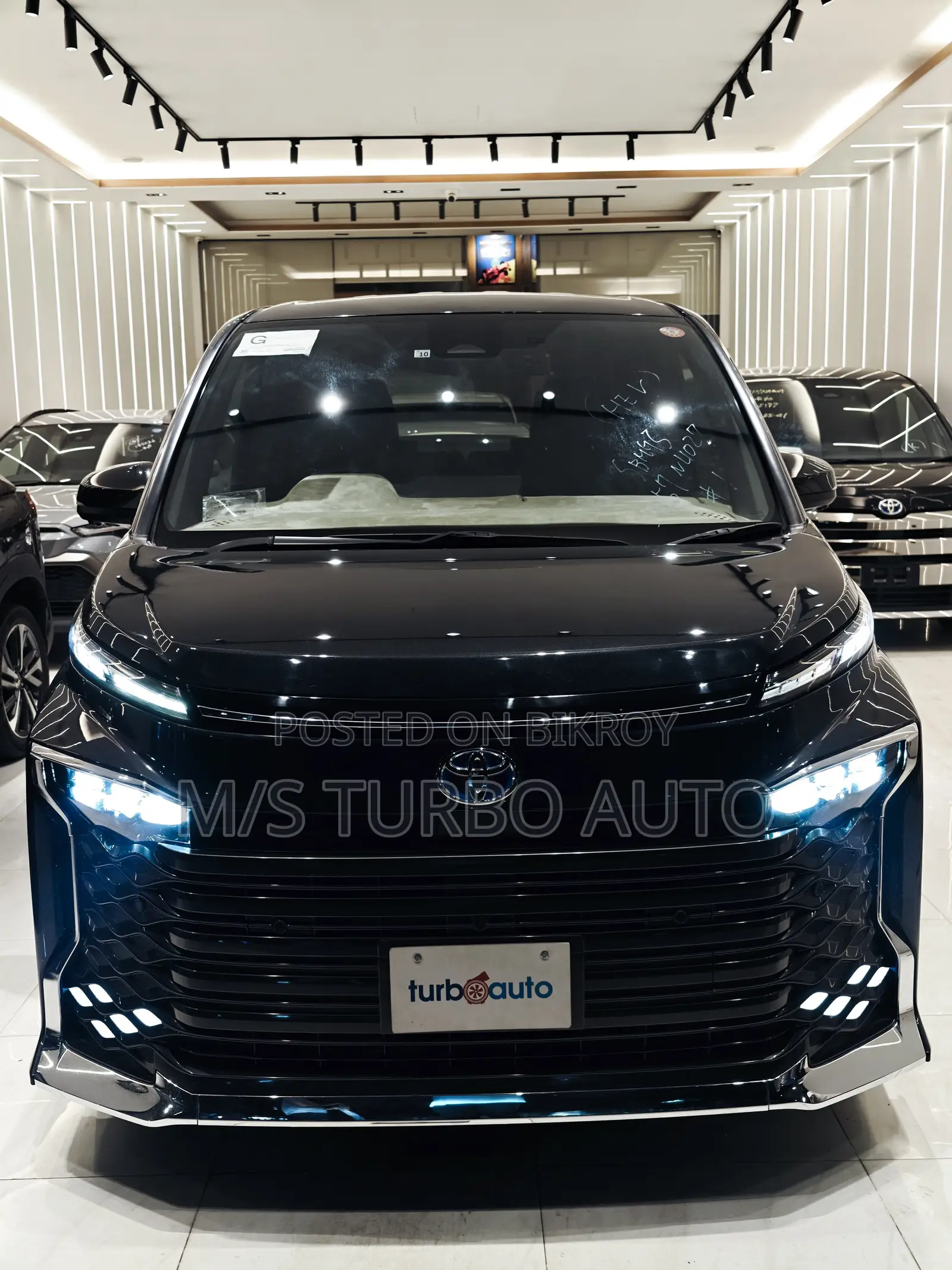 Toyota Voxy 2022 Black