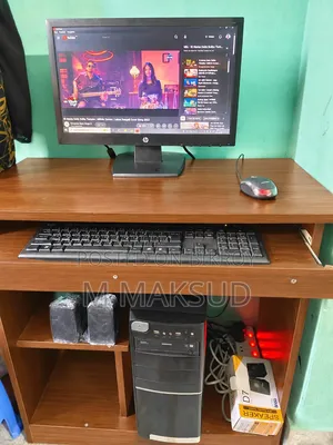 Desktop Computer 8GB Intel Core i7 HDD+SSD 640GB