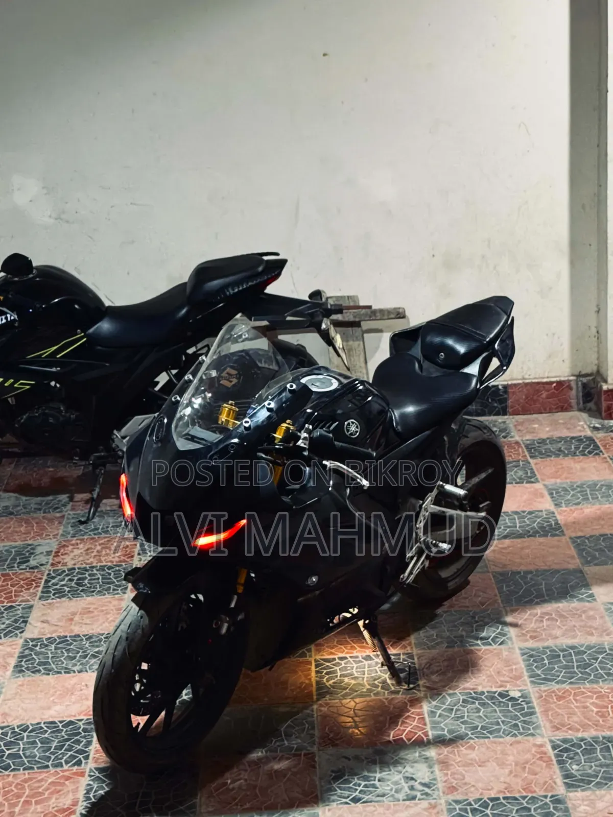 Yamaha R15M 2022 Black