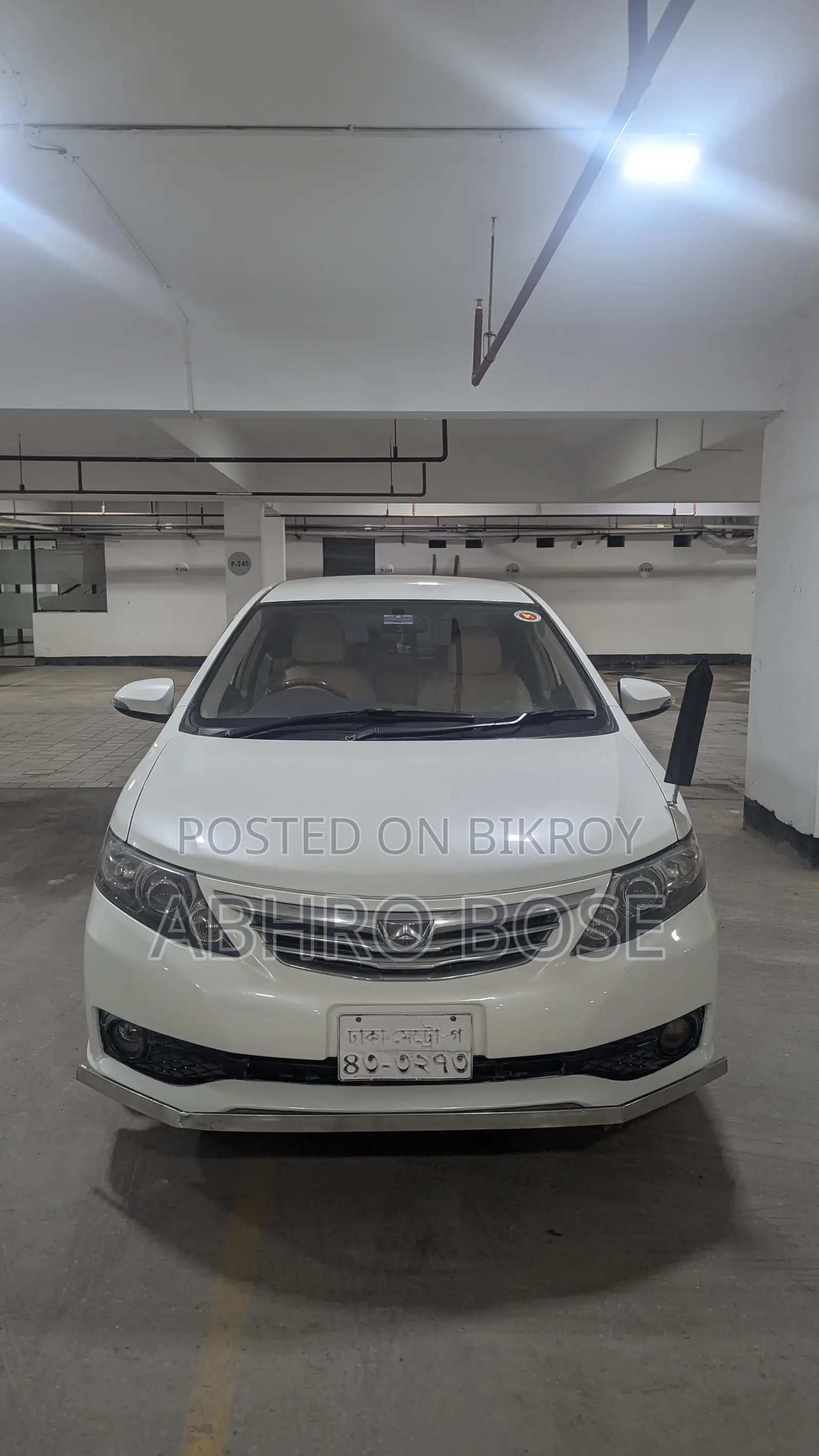 টয়োটা অ্যালিওন ২০১৫ পার্ল