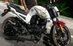 Yamaha FZ 2015 White