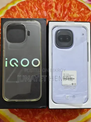 iQOO 256 GB Blue