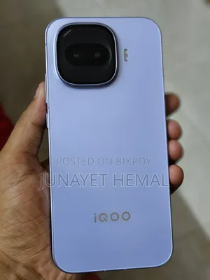 iQOO 256 GB Blue