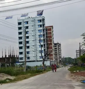 60ft T-Road 3 Katha South at Sector-17/K