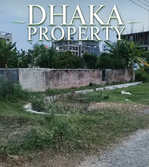 30ft Road 3 Katha South Facing at Sector-16/I