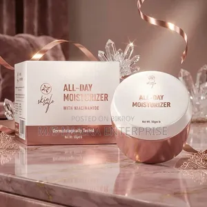 স্কিন ক্যাফে অল-ডে ময়েশ্চারাইজার উইথ নিয়াসিনামাইড - ৫০ গ্রাম