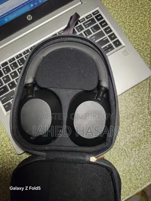Sony WH-1000XM5
