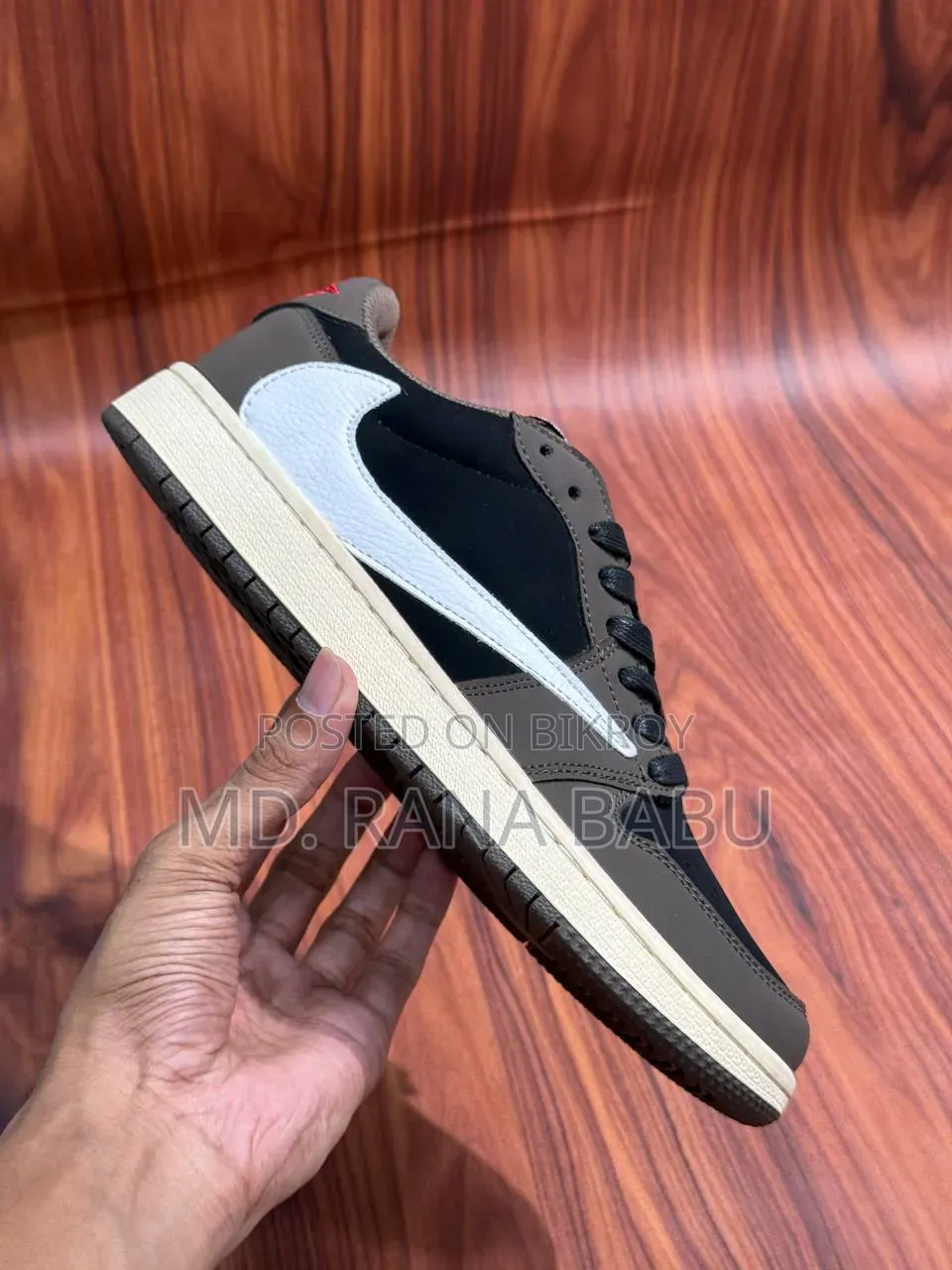 Nike Air Jordan 1 Retro Low OG SP (TB001) Sneakers