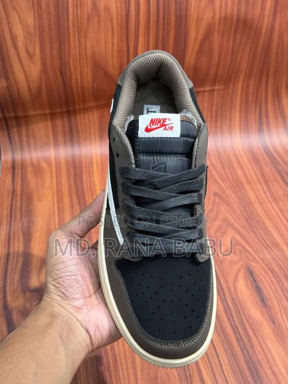 Nike Air Jordan 1 Retro Low OG SP (TB001) Sneakers