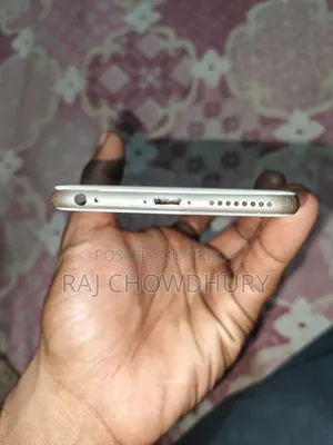 অ্যাপল আইফোন ৬এস প্লাস ১২৮ জিবি হোয়াইট