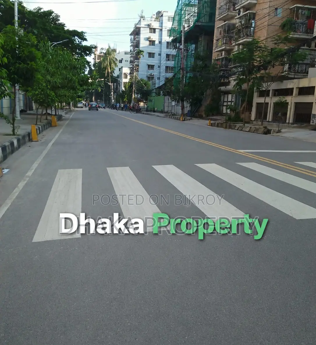সেক্টর-১১ এ কর্নার ৫ কাঠা দক্ষিণ/পশ্চিমমুখী