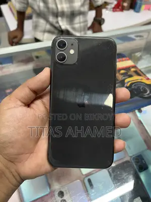অ্যাপল আইফোন ১১ ৬৪ জিবি