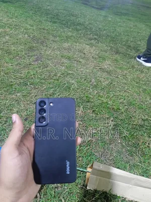 স্যামসাং গ্যালাক্সি এস২২ ৫জি ২৫৬ জিবি ব্ল্যাক