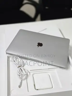Laptop Apple MacBook Pro 2020 16GB Intel Core i5 SSD 1T