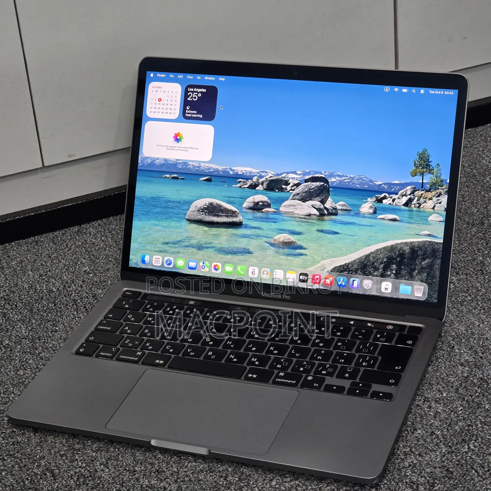 Laptop Apple MacBook Pro 2022 M2 8GB Apple M2 SSD 512GB
