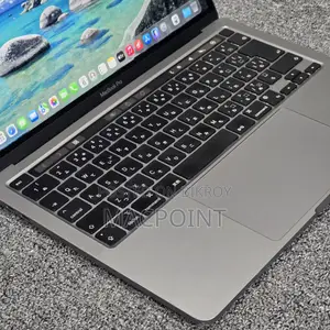Laptop Apple MacBook Pro 2022 M2 8GB Apple M2 SSD 512GB