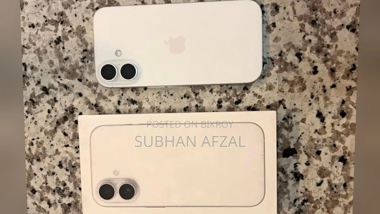 অ্যাপল আইফোন ১৭ ২৫৬ জিবি সাদা