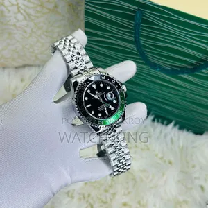Premium Quality Watch Order Now