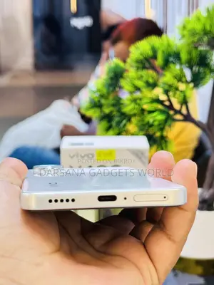 Vivo Y400 128 GB Silver