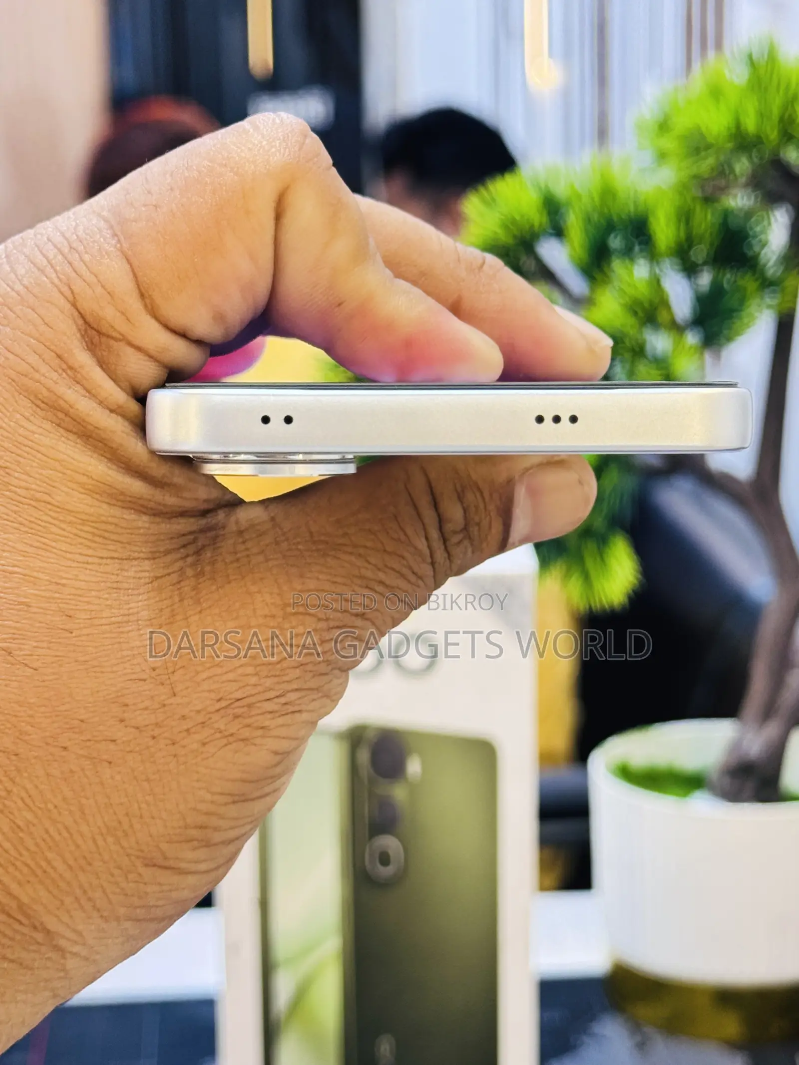 Vivo Y400 128 GB Silver