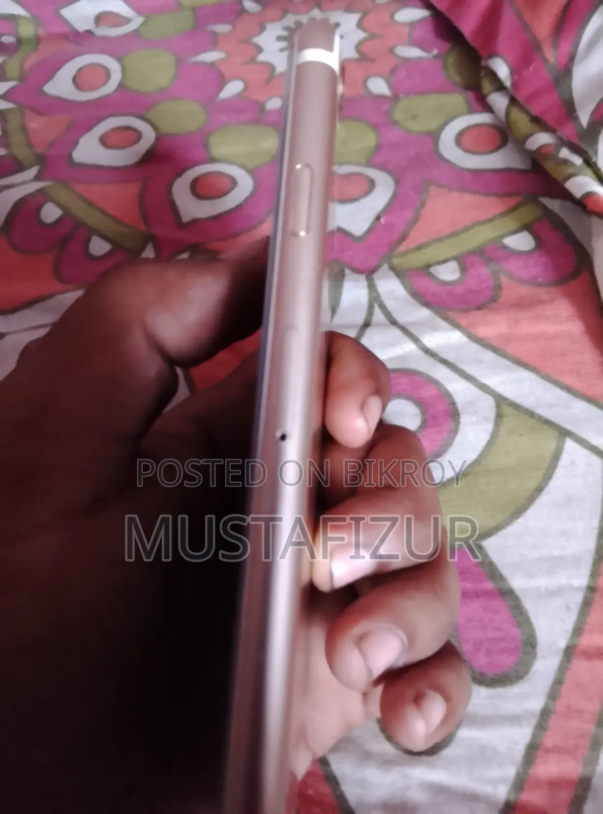 Apple iPhone 6s Plus 64 GB Gold