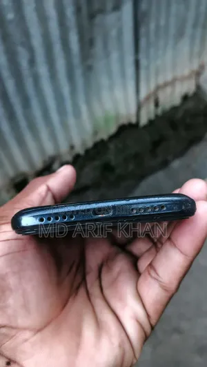 Walton Primo R8 64 GB Black