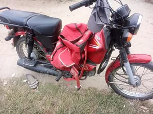TVS XL 100 2022 Red